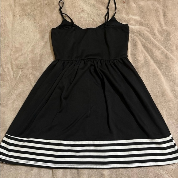 Wet Seal Dresses & Skirts - Wet Seal Spaghetti Strap Dress